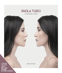 Paola Turci alla libreria Feltrinelli RED di Firenze per presentare ''Il Secondo Cuore New Edition''